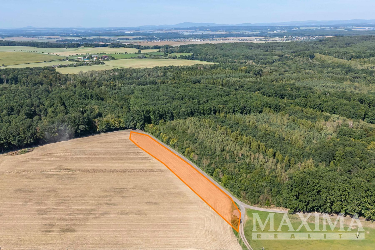 Prodej pole 3 636 m²