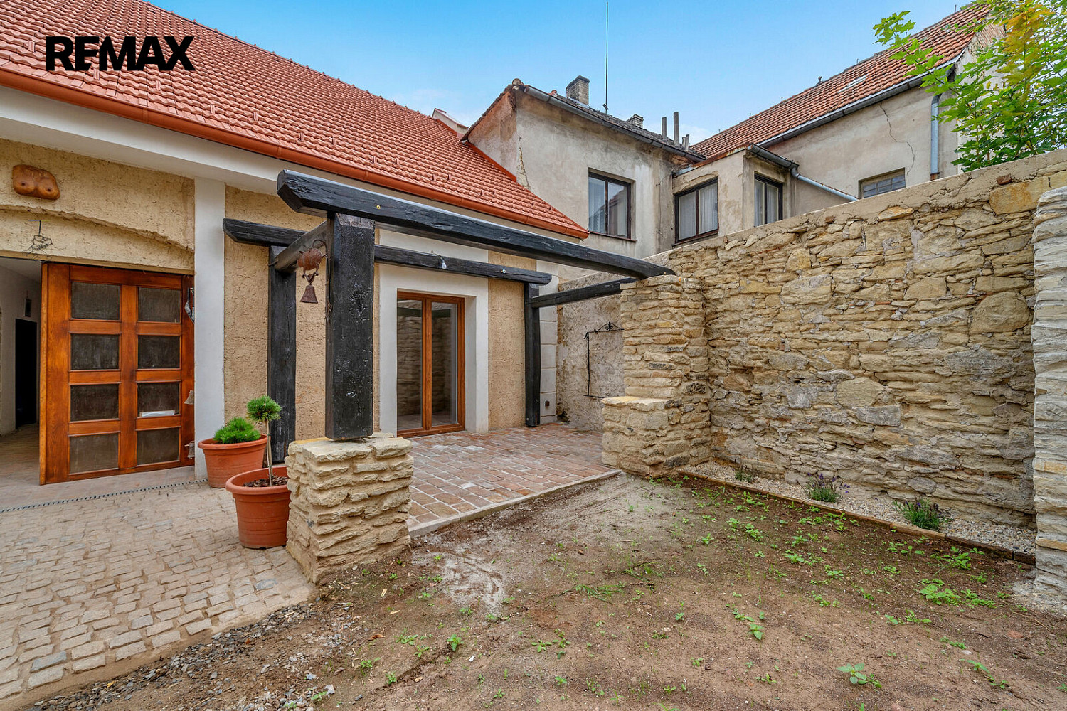Pronájem bytu 2+kk 44 m²