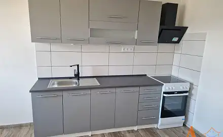Pronájem bytu 3+1 80 m², V Sídlišti, Děčín - Děčín XXXII-Boletice nad Labem