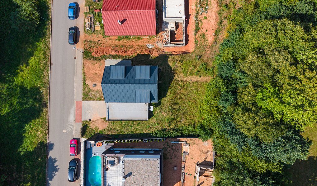 Prodej domu 152 m² s pozemkem 642 m², Dolní Dobrouč – náhled fotky 12