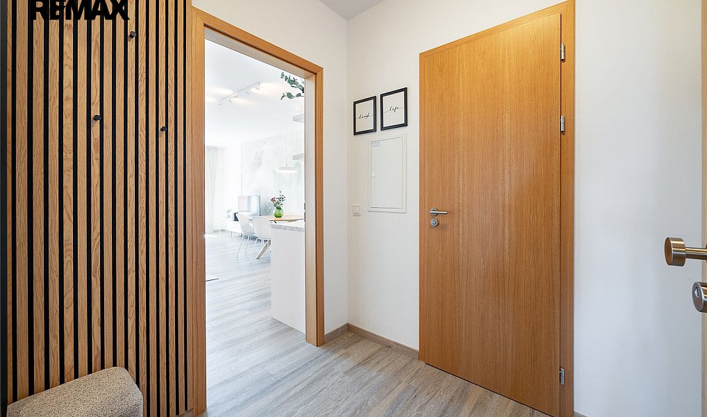 Prodej bytu 1+kk 41 m², Abertamy – náhled fotky 11