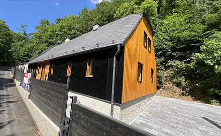 Prodej chaty/chalupy 120 m² s pozemkem 540 m², Hrob, okres Teplice