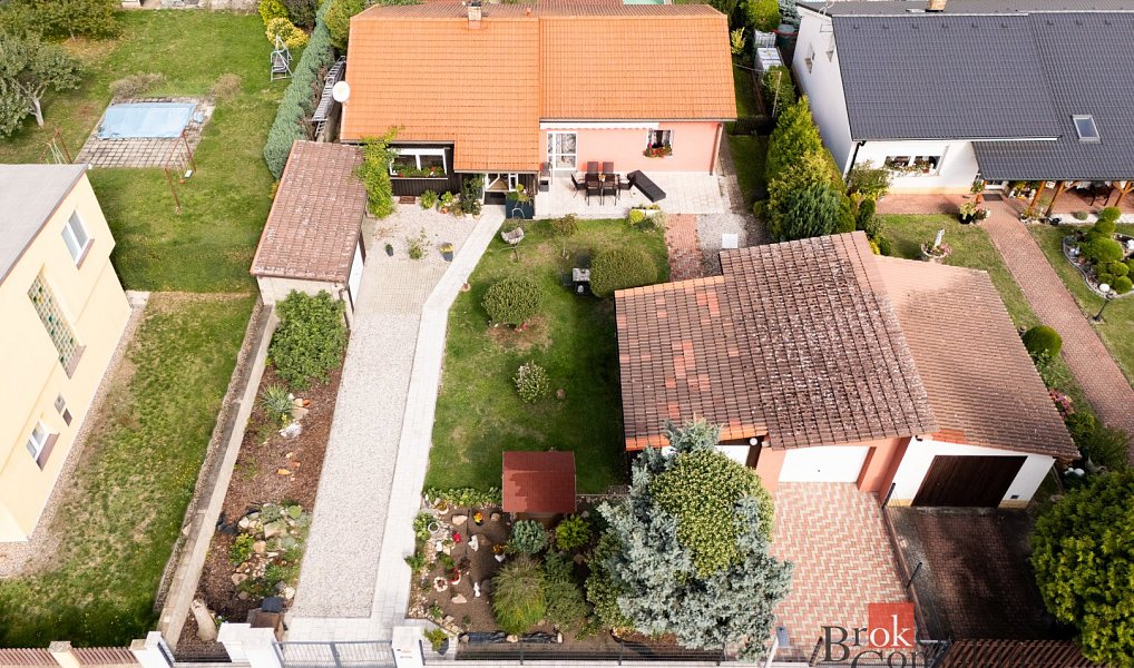 Prodej domu 286 m² s pozemkem 868 m², Žatec – náhled fotky 37