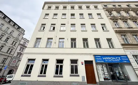Pronájem bytu 2+1 87 m², Na Moráni, Praha 2 - Nové Město