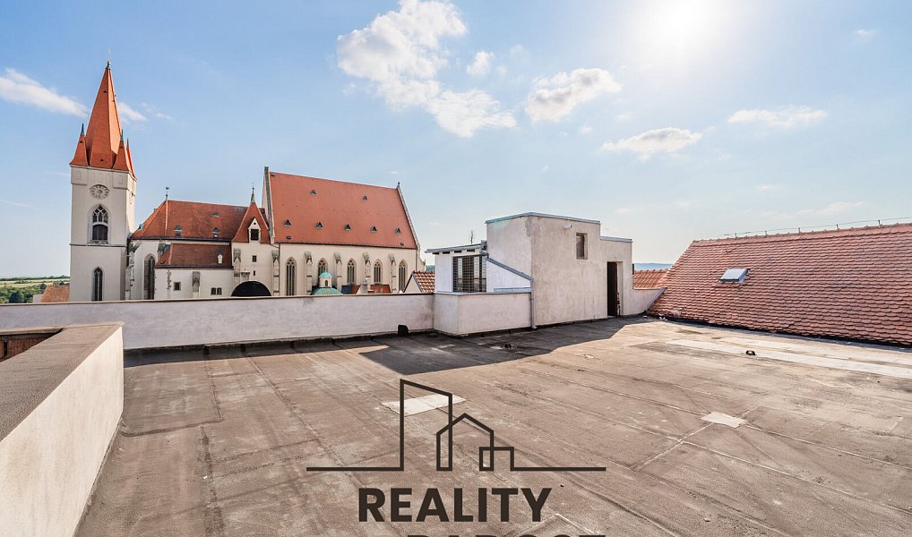Prodej ubytovacího objektu 1 200 m², Znojmo – náhled fotky 6