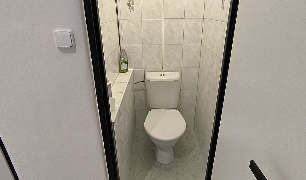 Pronájem bytu 2+1 56 m², Cheb – náhled fotky 8