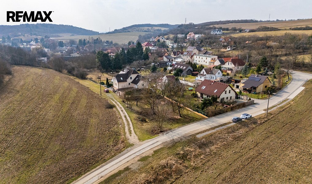 Prodej stavebního pozemku 1 045 m², Vonoklasy – náhled fotky 8