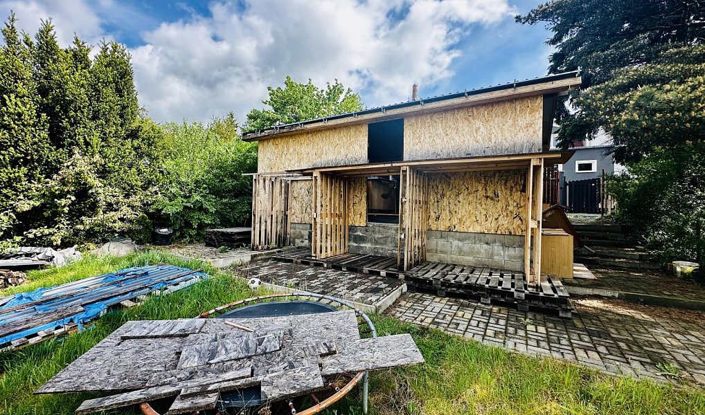 Prodej zahrady 432 m², Dubí – náhled fotky 3