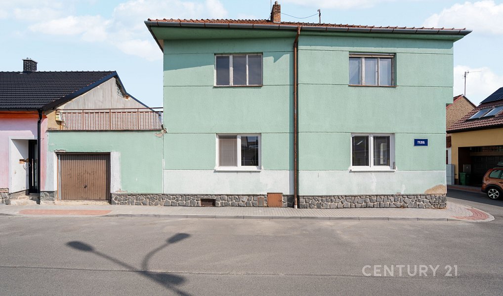Prodej domu 236 m² s pozemkem 335 m², Slavkov u Brna – náhled fotky 2