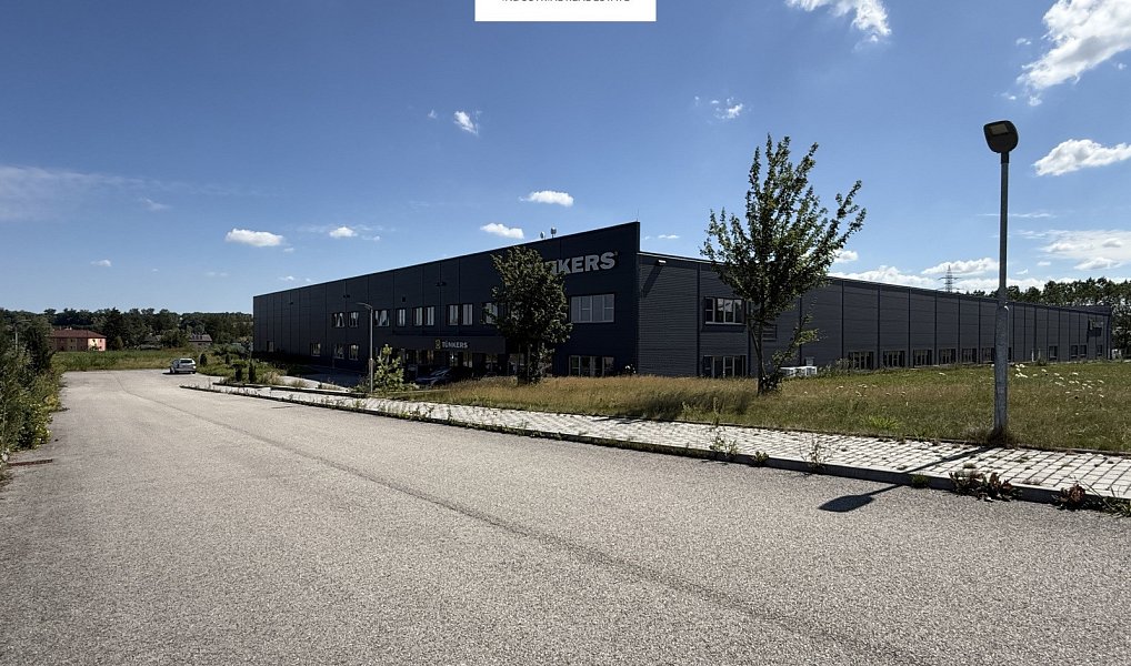 Pronájem skladovacích prostor 2 142 m², Týn nad Vltavou – náhled fotky 5