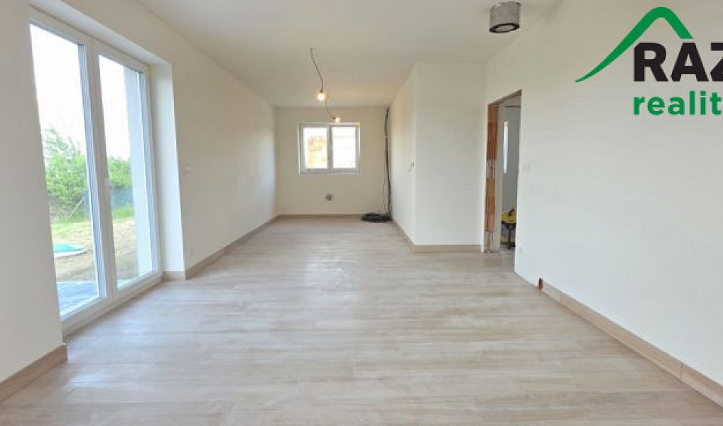 Prodej domu 98 m² s pozemkem 615 m², Tachov – náhled fotky 3