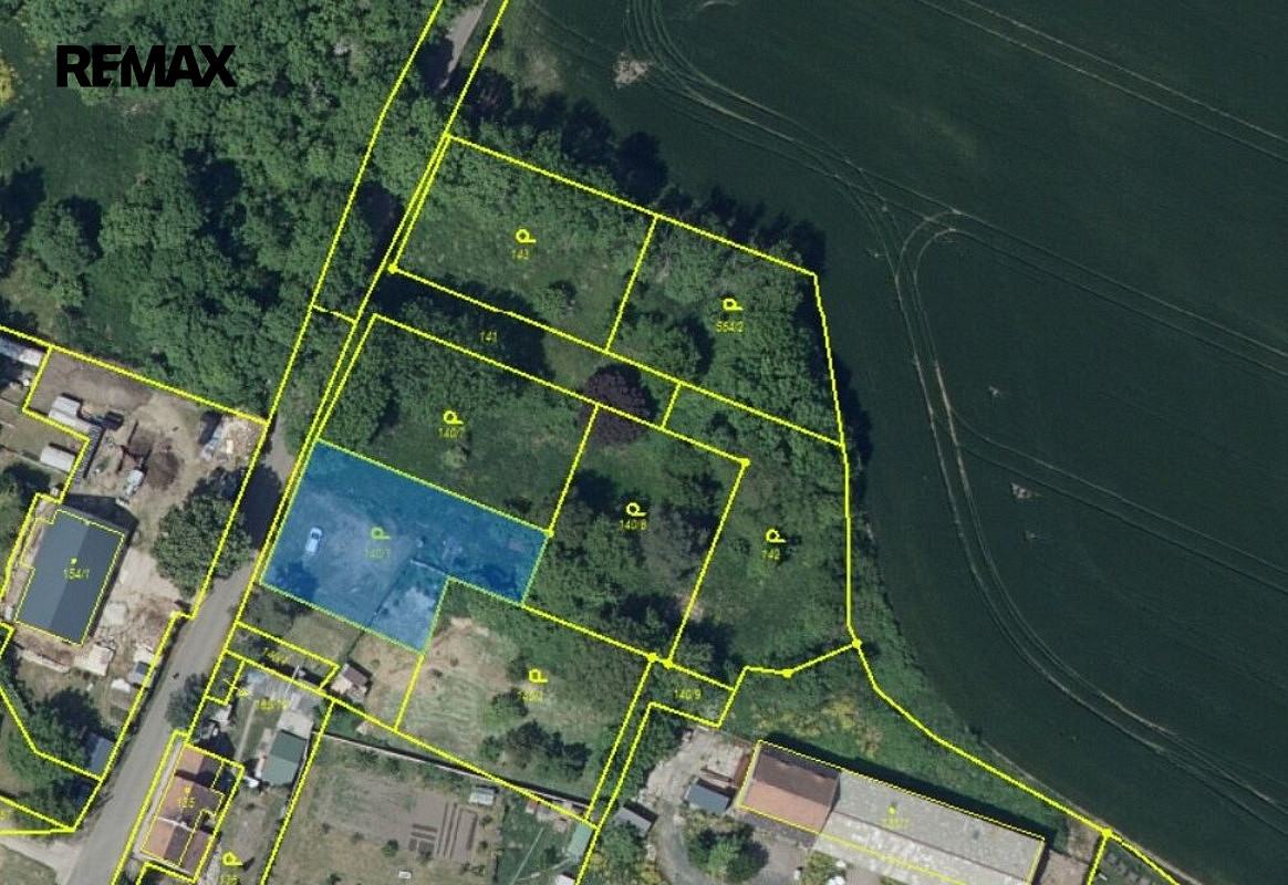 Prodej stavebního pozemku 773 m² – fotografie 2