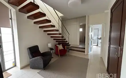 Prodej domu 140 m² s pozemkem 141 m², Bormujos, Španělsko