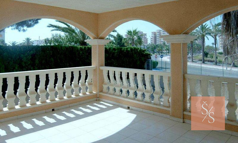 Prodej domu 465 m² s pozemkem 1 361 m² — photo 5