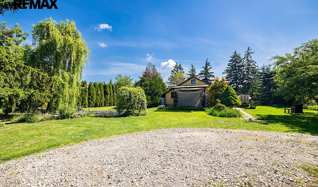 Prodej chaty/chalupy 80 m² s pozemkem 1 444 m², Praha – náhled fotky 2
