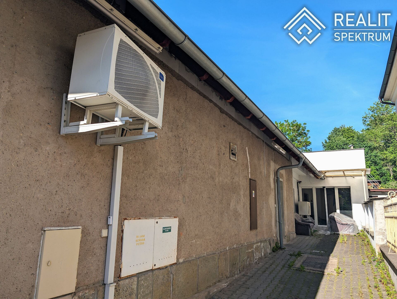 Prodej obchodních prostor 430 m² – fotografie 4