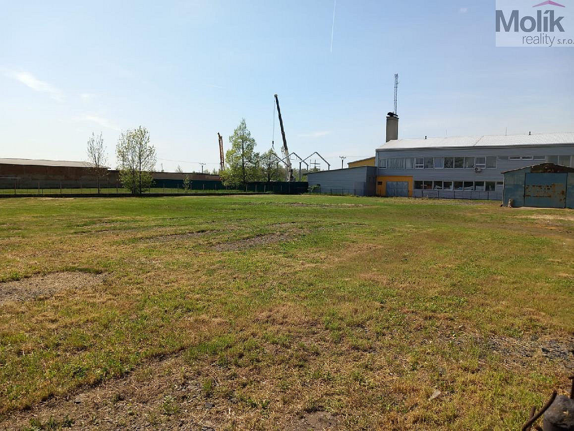 Pronájem zahrady 3 124 m² – fotografie 2