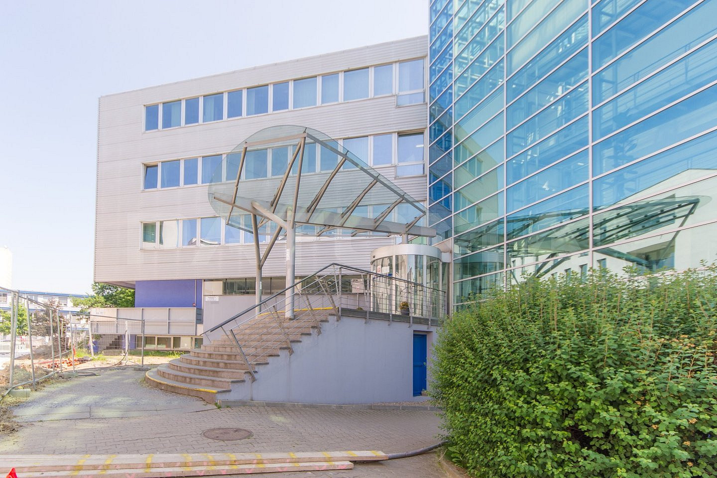 Pronájem kanceláře 142 m²