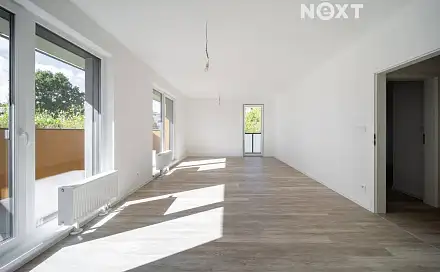 Prodej bytu 3+kk 83 m², Litvínovice