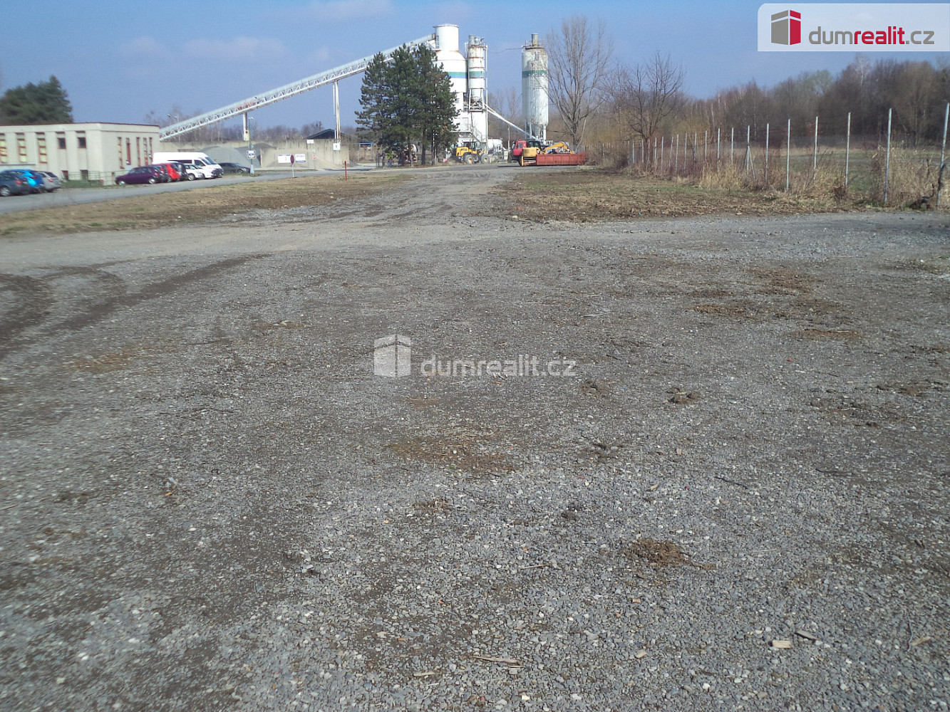 Pronájem komerčního objektu (jiného typu) 2 000 m² – fotografie 2