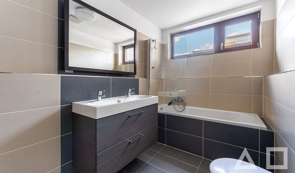 Prodej bytu 3+kk 94 m², Praha – náhled fotky 10