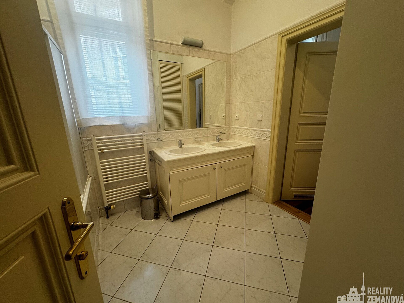 Pronájem bytu 3+kk 76 m² – fotografie 5