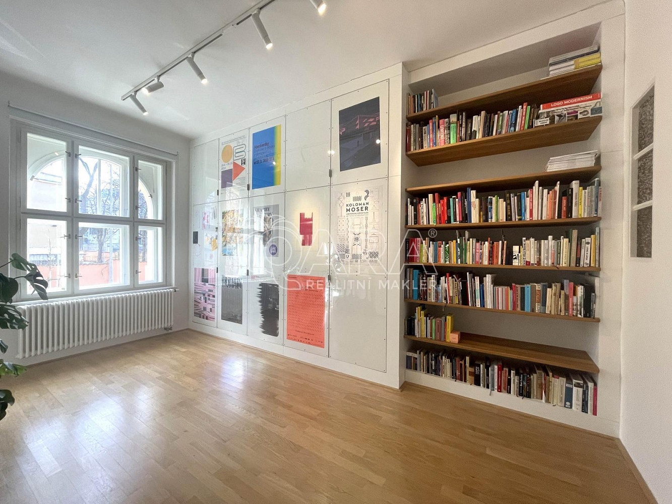 Pronájem bytu 2+kk 60 m² – fotografie 3