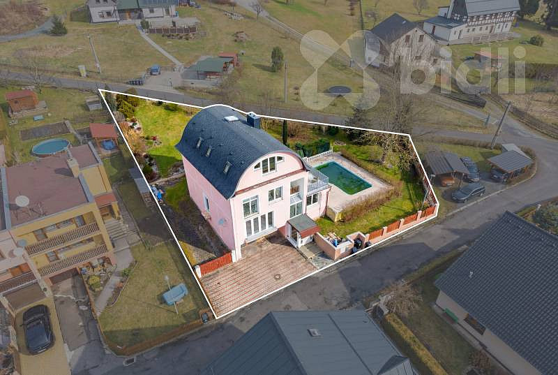 Prodej domu 281 m² s pozemkem 1 097 m²