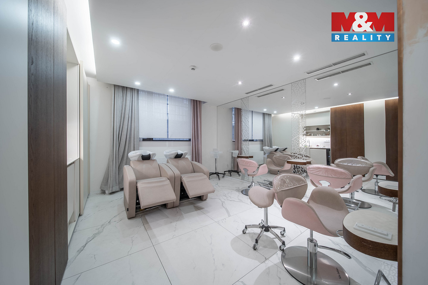 Pronájem obchodních prostor 75 m² — photo 3