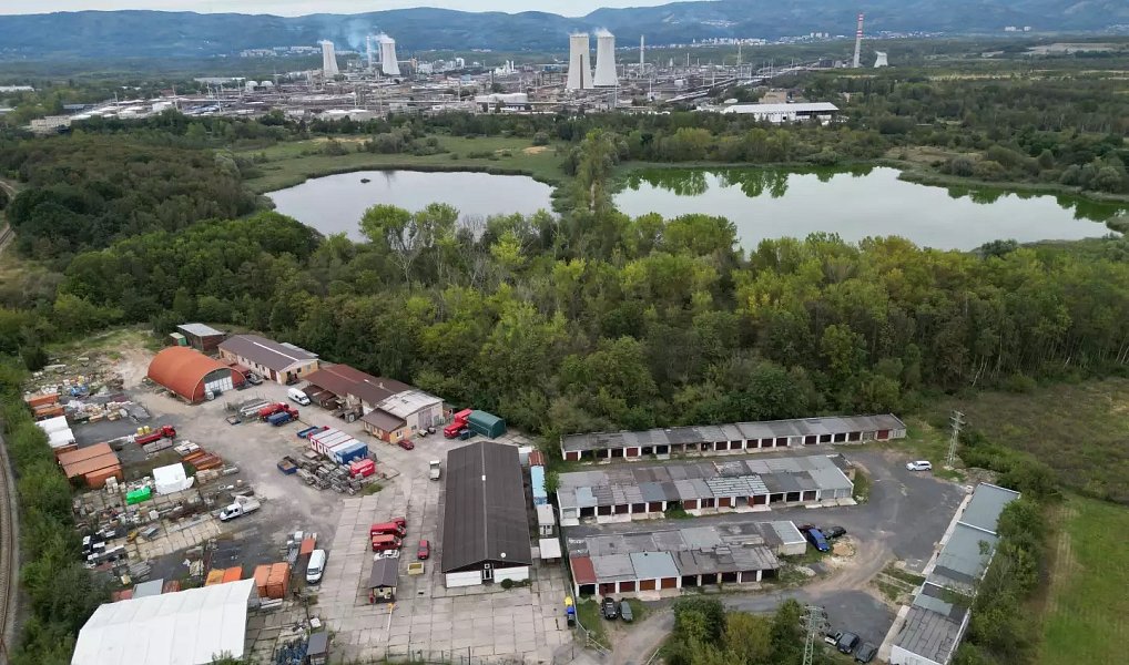 Pronájem dvojgaráže 40 m2, Litvínov – náhled fotky 8
