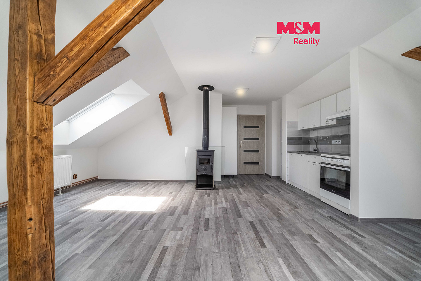 Prodej bytu 2+kk 77 m²