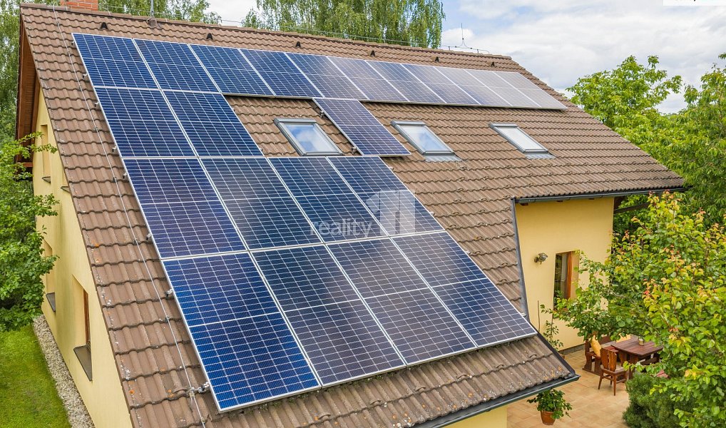 Prodej domu 200 m² s pozemkem 1 008 m², Kamenice – náhled fotky 31