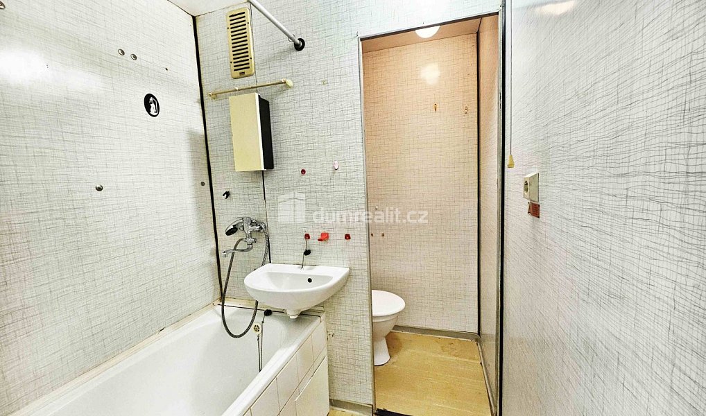 Prodej bytu 1+kk 22 m², Lovosice – náhled fotky 4