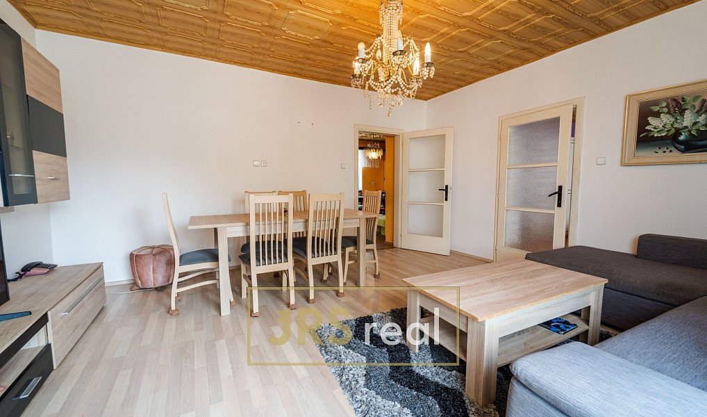 Prodej domu 220 m² s pozemkem 795 m², Popice – náhled fotky 2