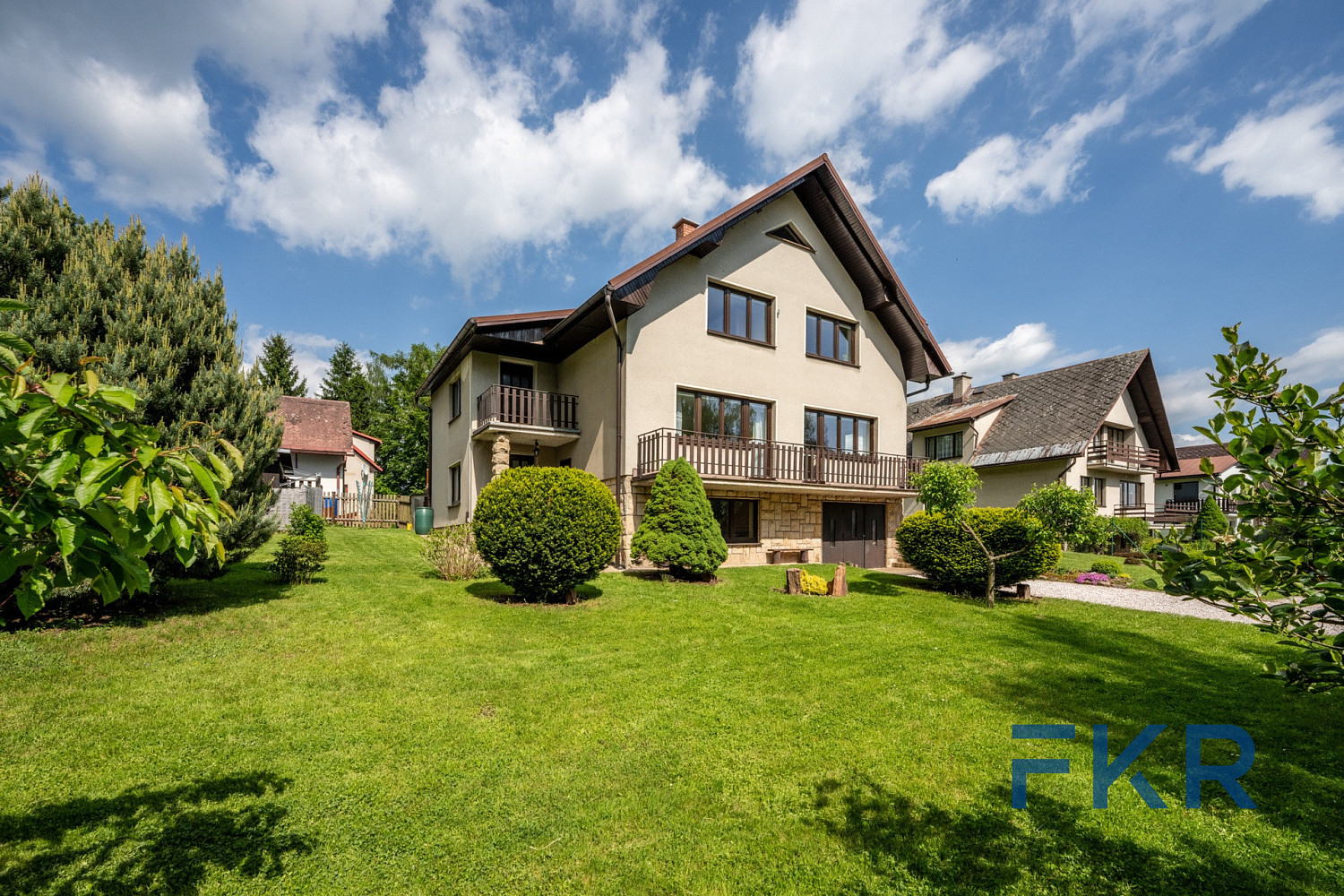 Prodej domu 265 m² s pozemkem 1 297 m² — photo 3