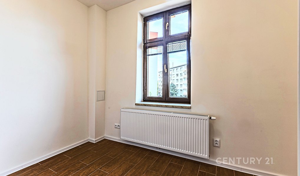 Pronájem bytu 2+kk 34 m², Kladno – náhled fotky 5