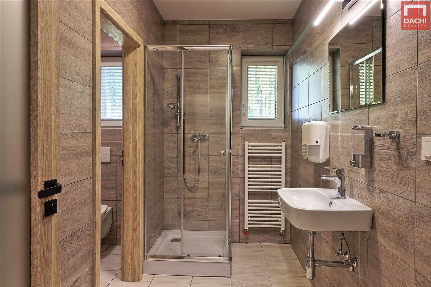 Pronájem kanceláře 67 m² – fotografie 4