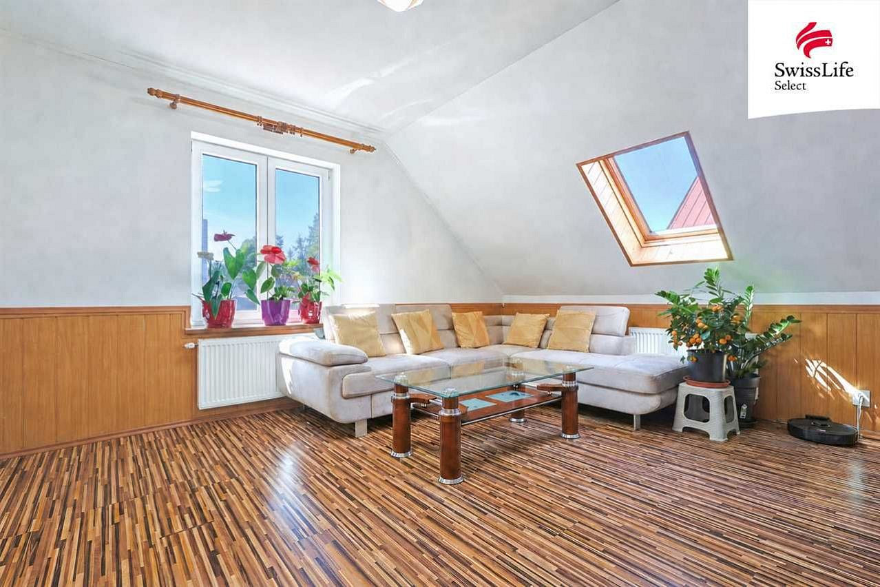 Prodej domu 260 m² s pozemkem 742 m² – fotografie 5
