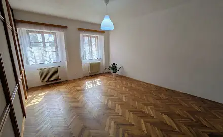 Pronájem bytu 2+kk 63 m², Alšovo nám., Písek - Vnitřní Město