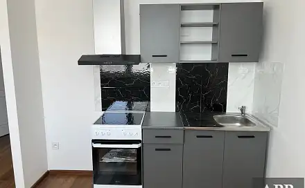 Pronájem bytu 1+kk 28 m², Hradišťská, Uherský Brod, okres Uherské Hradiště