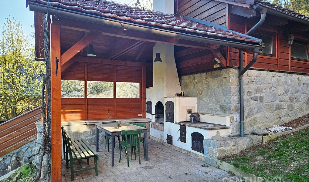 Prodej domu 131 m² s pozemkem 49 321 m², Držková – náhled fotky 21