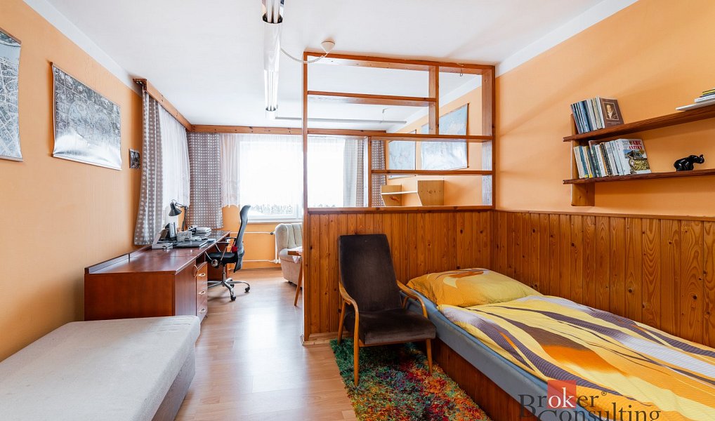 Prodej domu 255 m² s pozemkem 1 050 m², Pila – náhled fotky 11