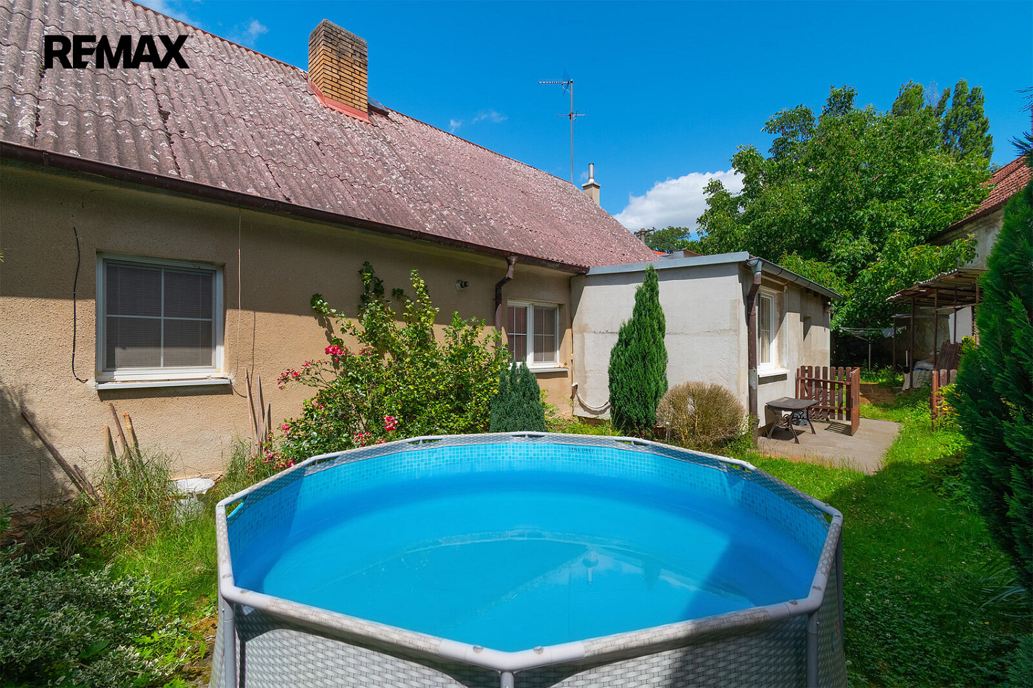 Prodej domu 186 m² s pozemkem 390 m² – fotografie 2