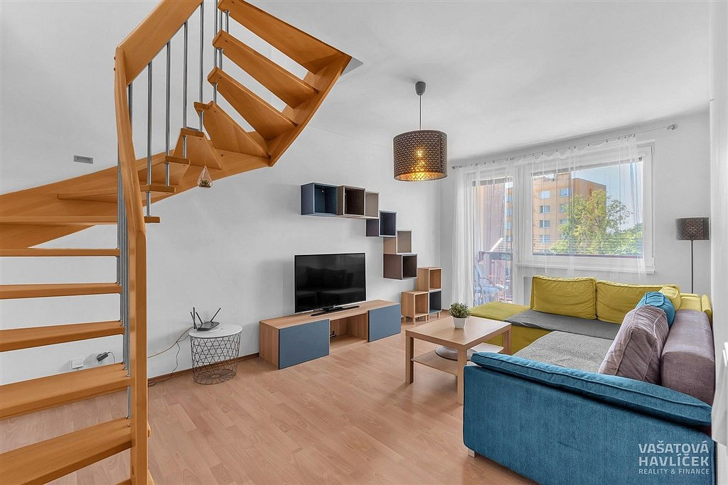 Pronájem bytu 3+1 82 m² — photo 2