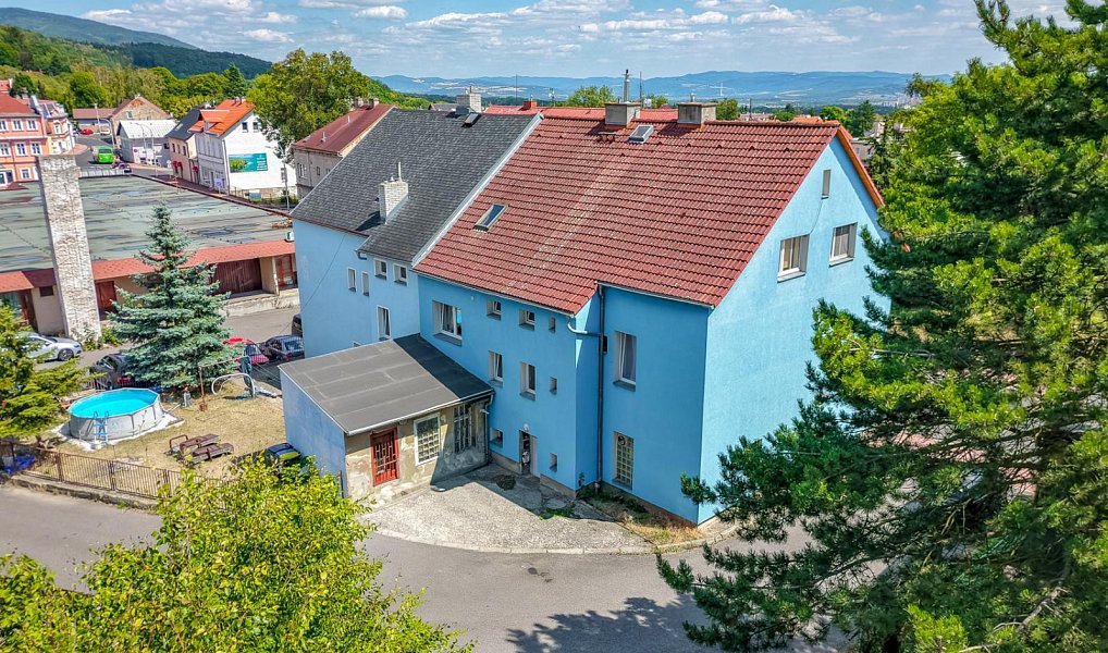 Prodej domu 350 m² s pozemkem 207 m², Dubí – náhled fotky 56