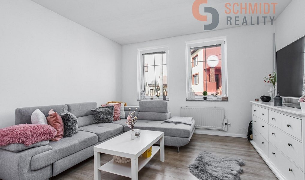 Prodej domu 220 m² s pozemkem 360 m², Vracov – náhled fotky 2