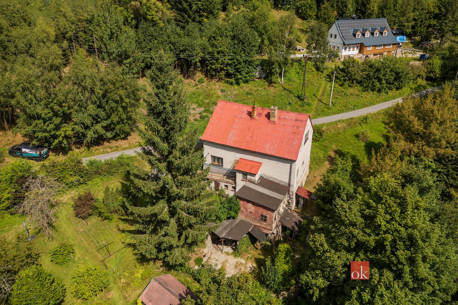 Prodej domu 379 m² s pozemkem 2 540 m² – fotografie 2