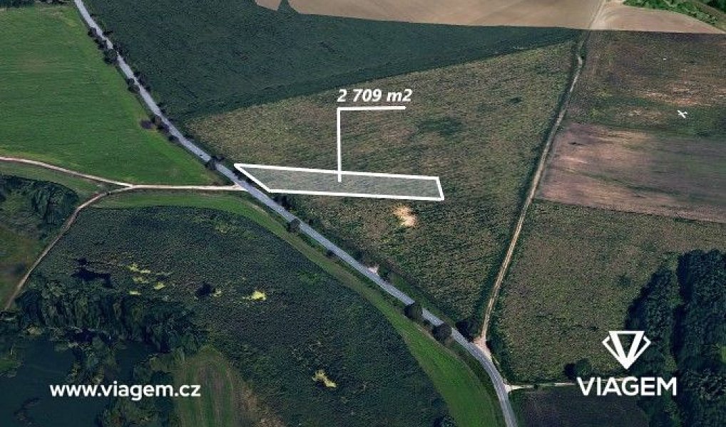 Prodej pole 1 354 m², Břeclav – náhled fotky 2