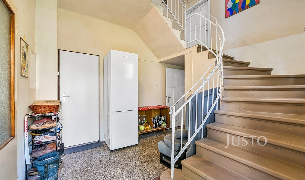 Prodej domu 180 m² s pozemkem 1 758 m², Železný Brod – náhled fotky 10