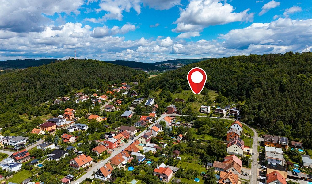 Prodej stavebního pozemku 1 276 m², Kuřim – náhled fotky 4